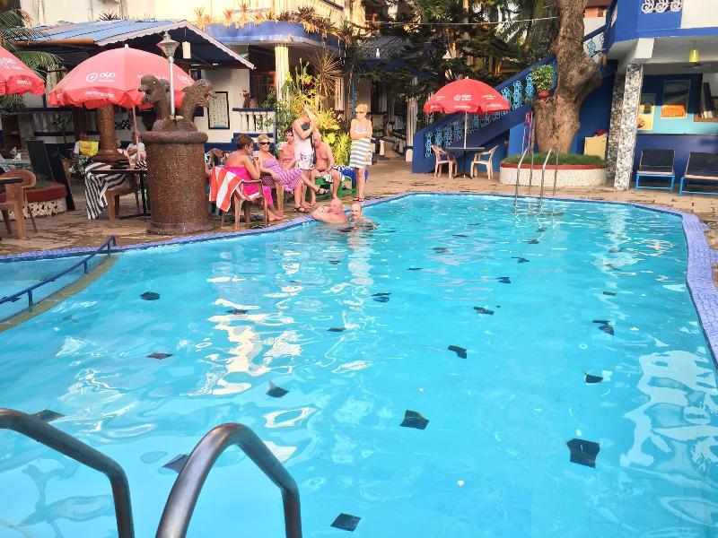 Lui Beach Resort Candolim Exterior photo